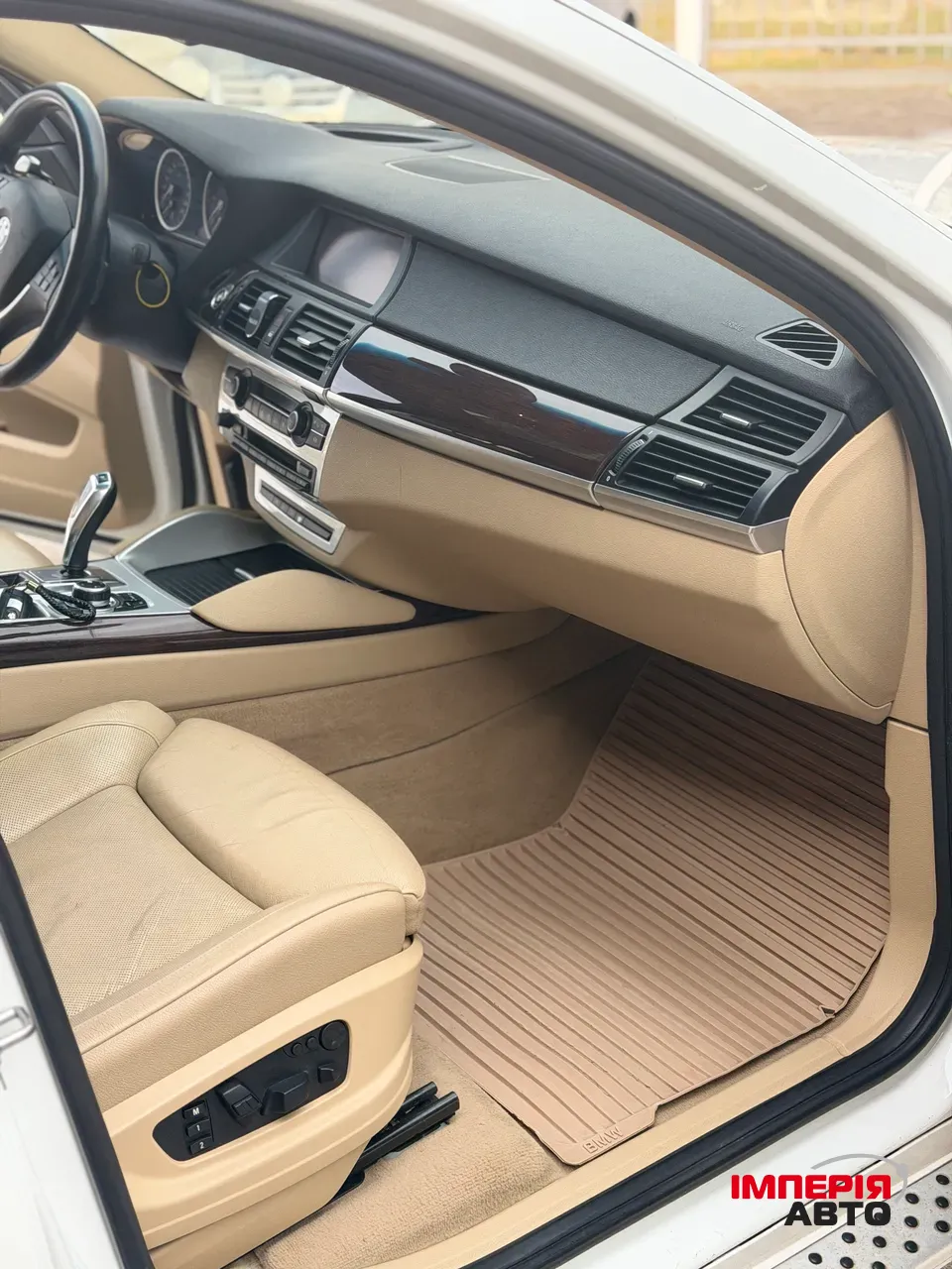 BMW X6 - фото 33