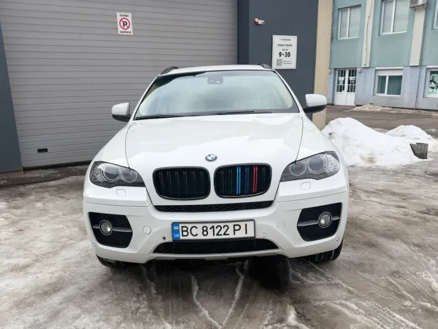 BMW X6 - фото 4