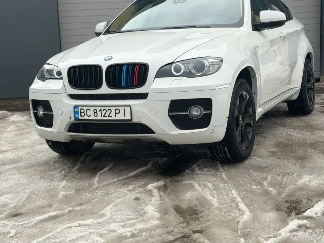 BMW X6 - фото 1