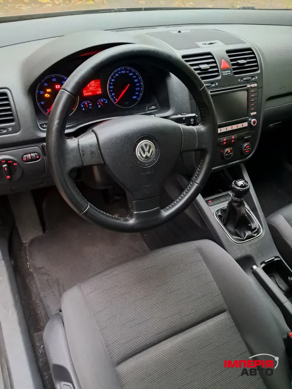 Volkswagen Golf - фото 14