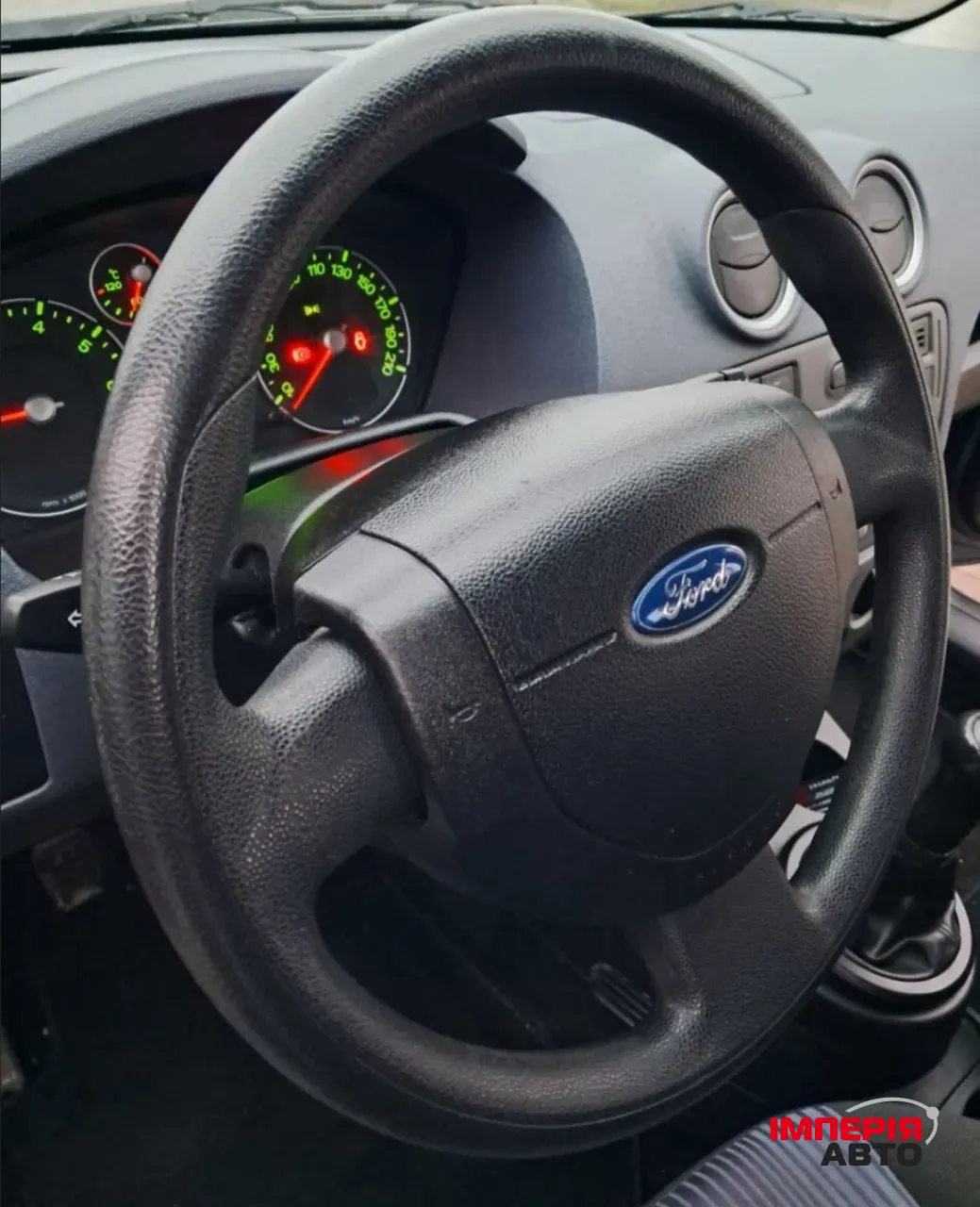 Ford Fusion - фото 11