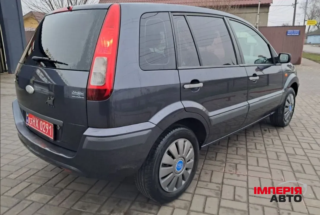 Ford Fusion - фото 6