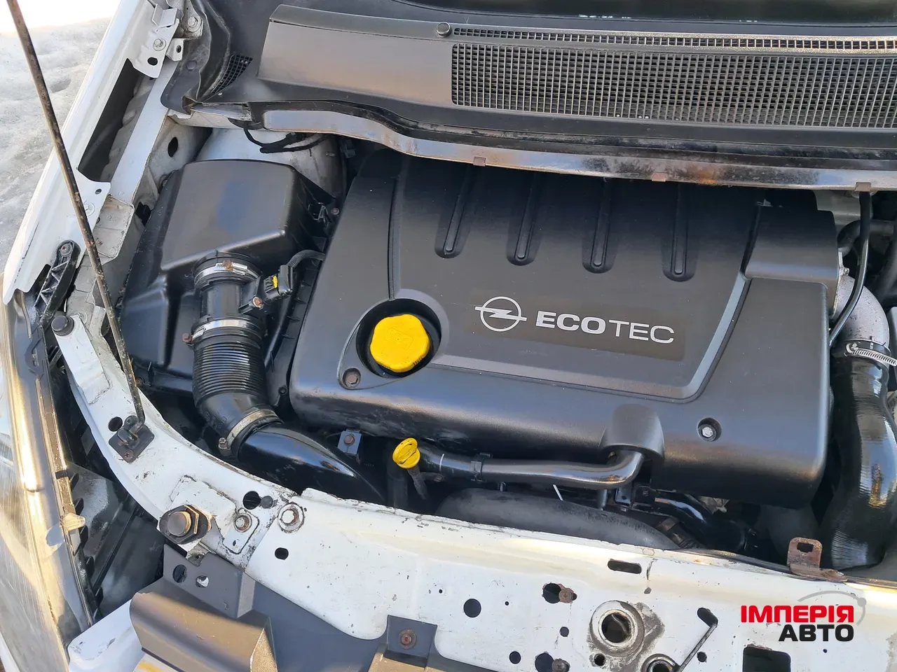 Opel Zafira - фото 17