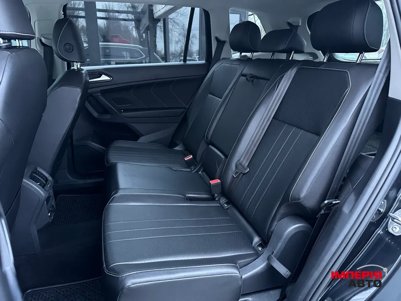 Volkswagen Tiguan - фото 32