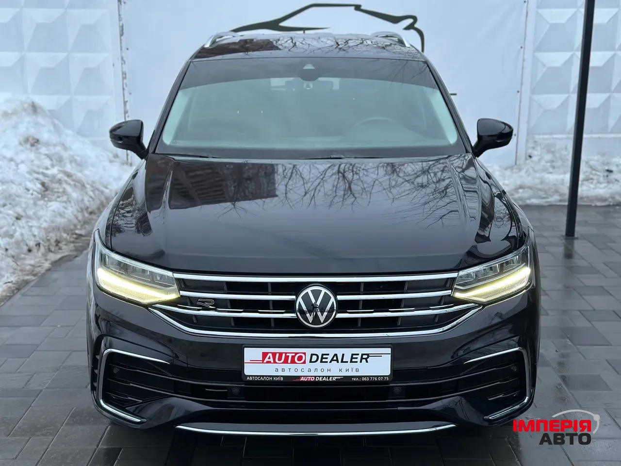 Volkswagen Tiguan - фото 2