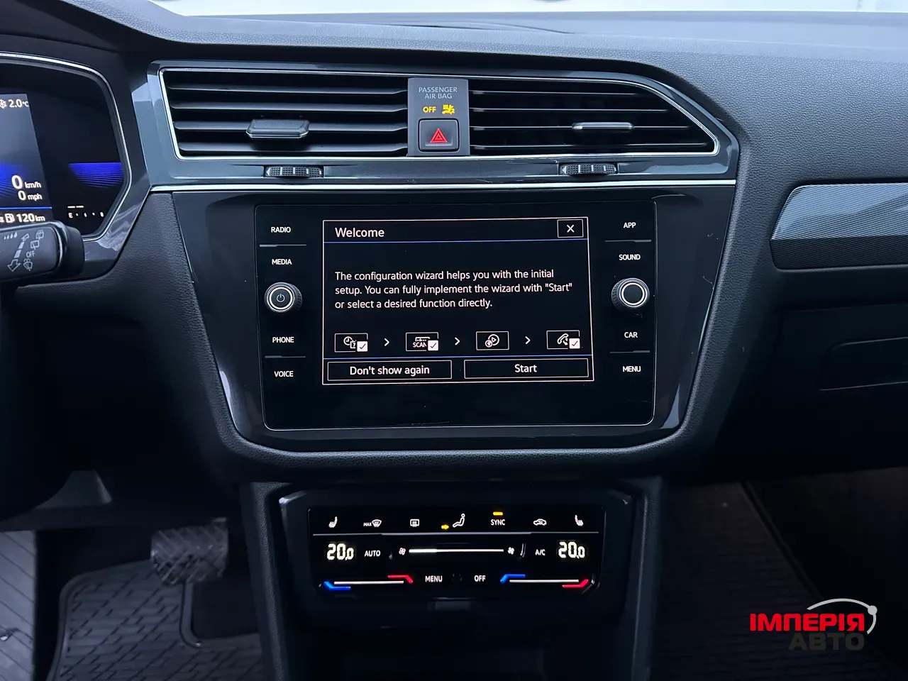 Volkswagen Tiguan - фото 24