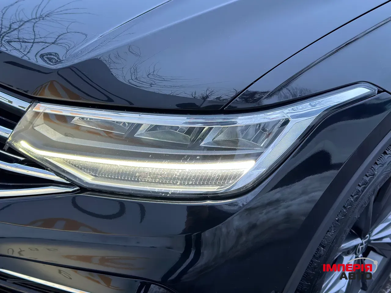 Volkswagen Tiguan - фото 4