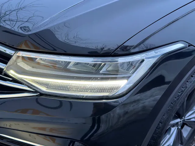 Volkswagen Tiguan - фото 4