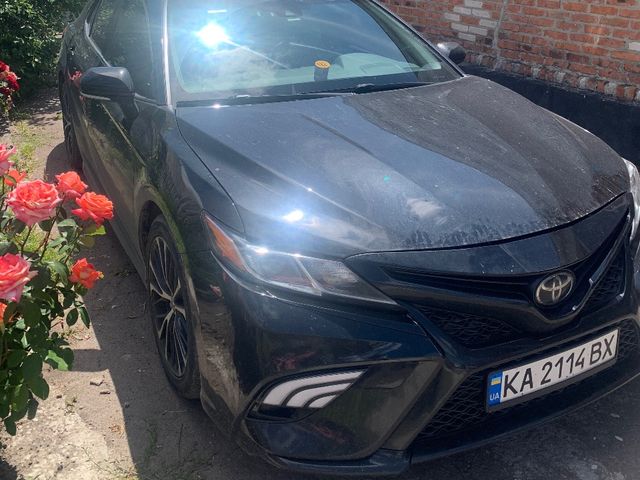 Toyota Camry 2017, Святопетрівське, $16 800 - зображення 2