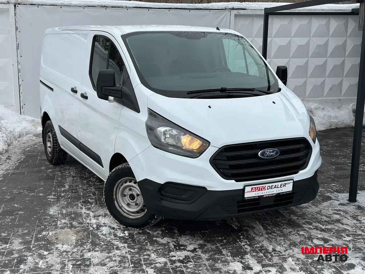 Ford Transit Custom - фото 1