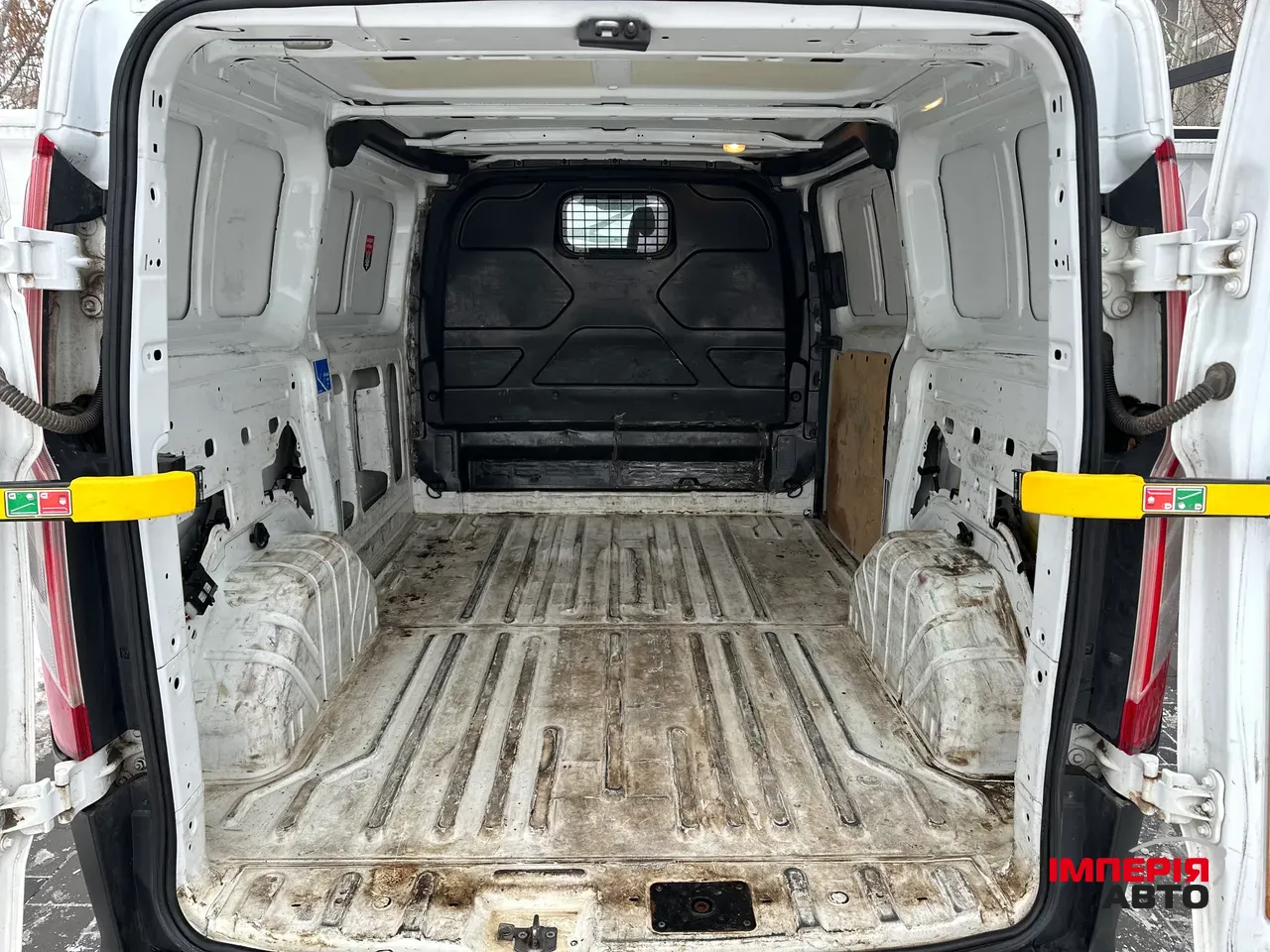 Ford Transit Custom - фото 9