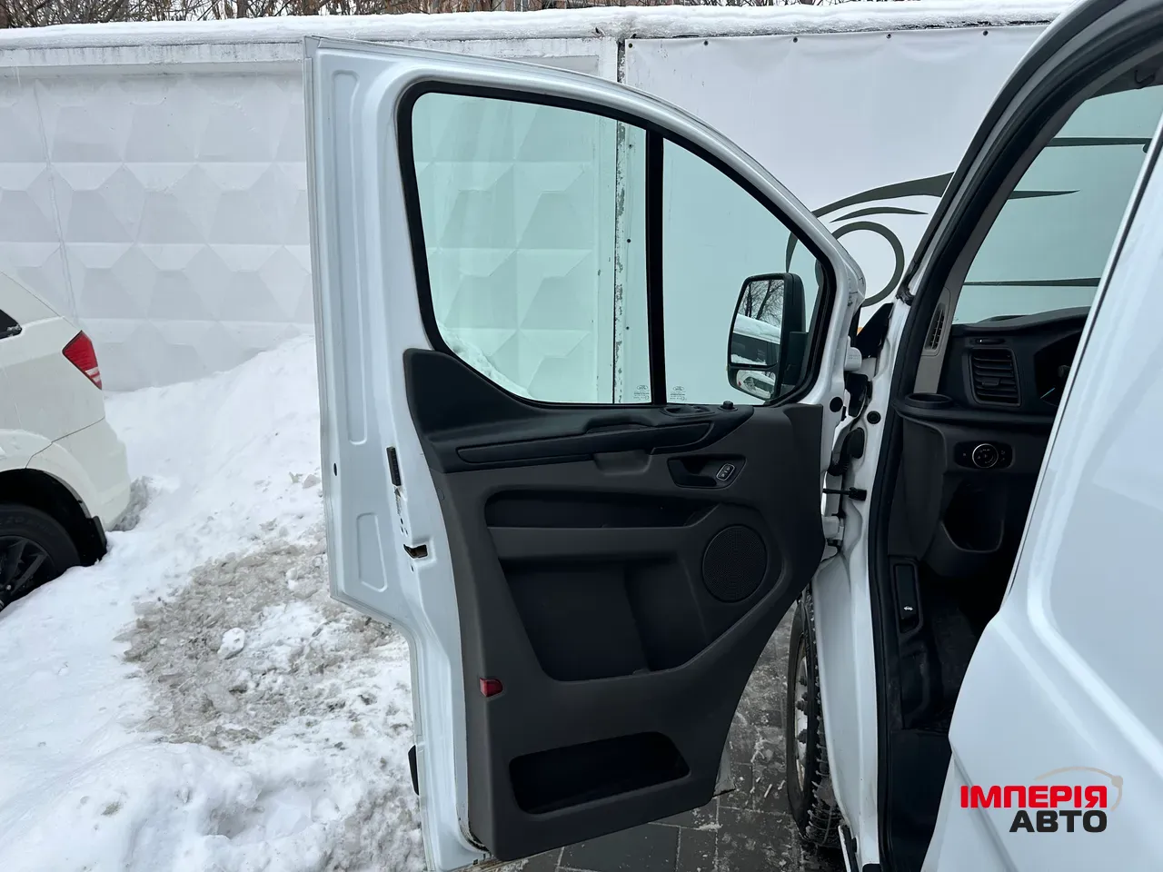 Ford Transit Custom - фото 18