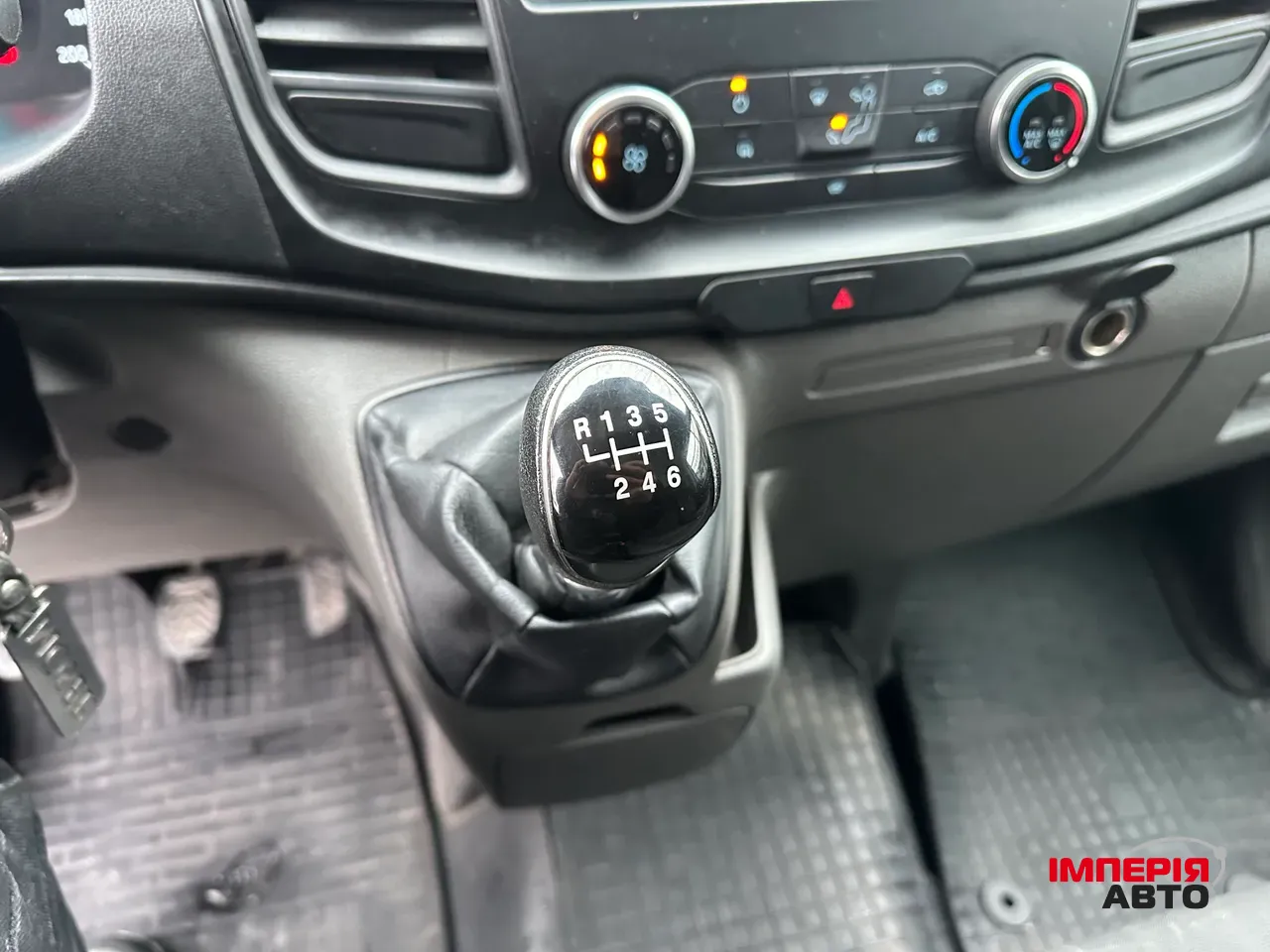 Ford Transit Custom - фото 28