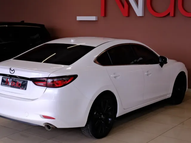 Mazda 6 - фото 5