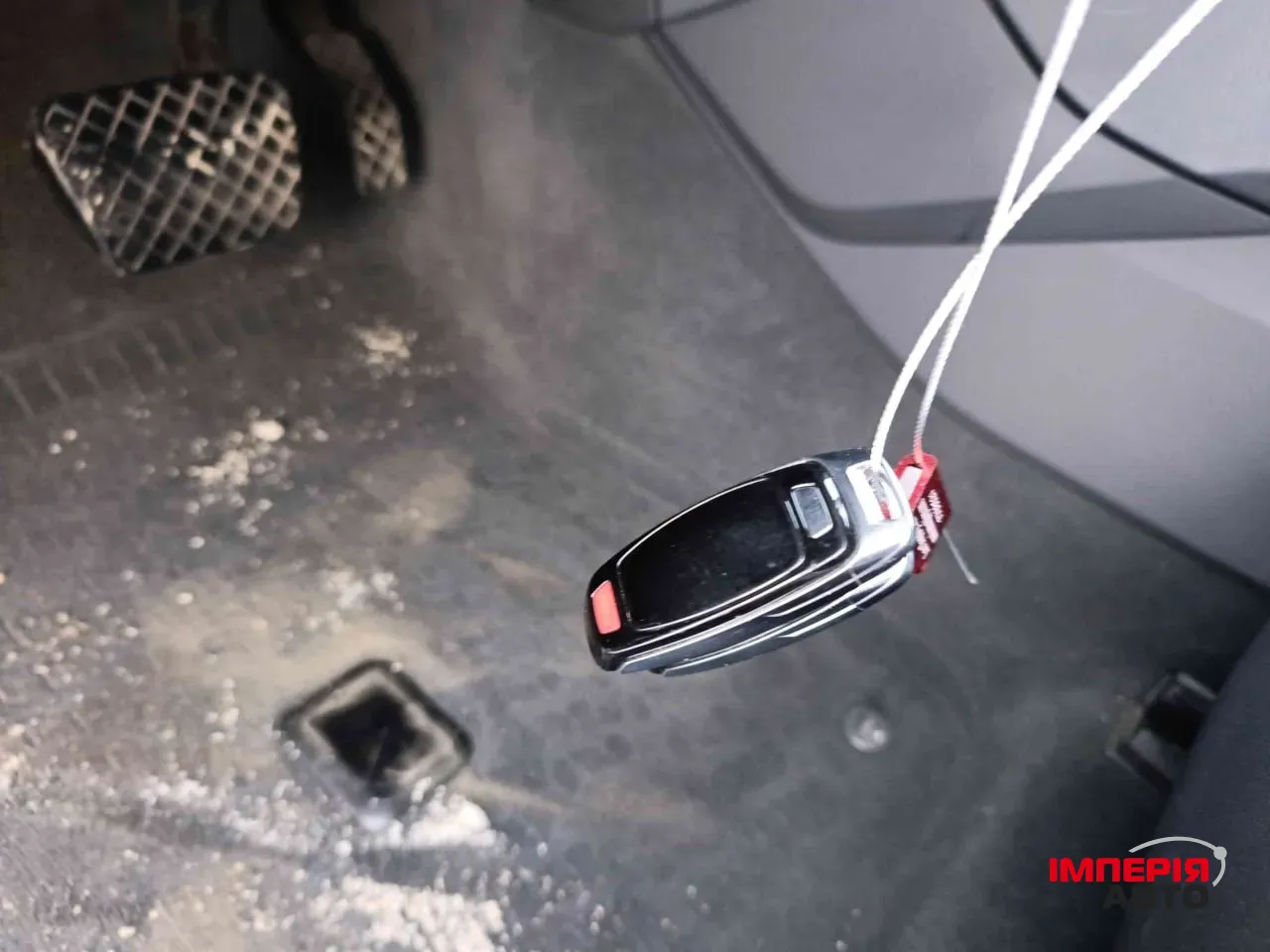 Audi Q7 - фото 23