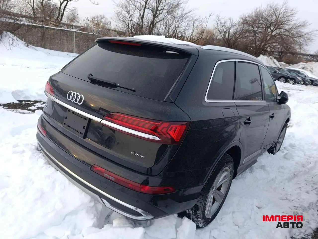 Audi Q7 - фото 16