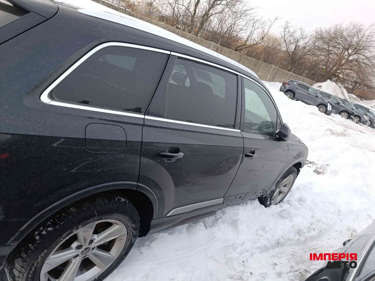 Audi Q7 - фото 28