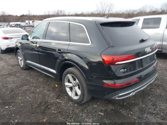 Audi Q7 - фото 3