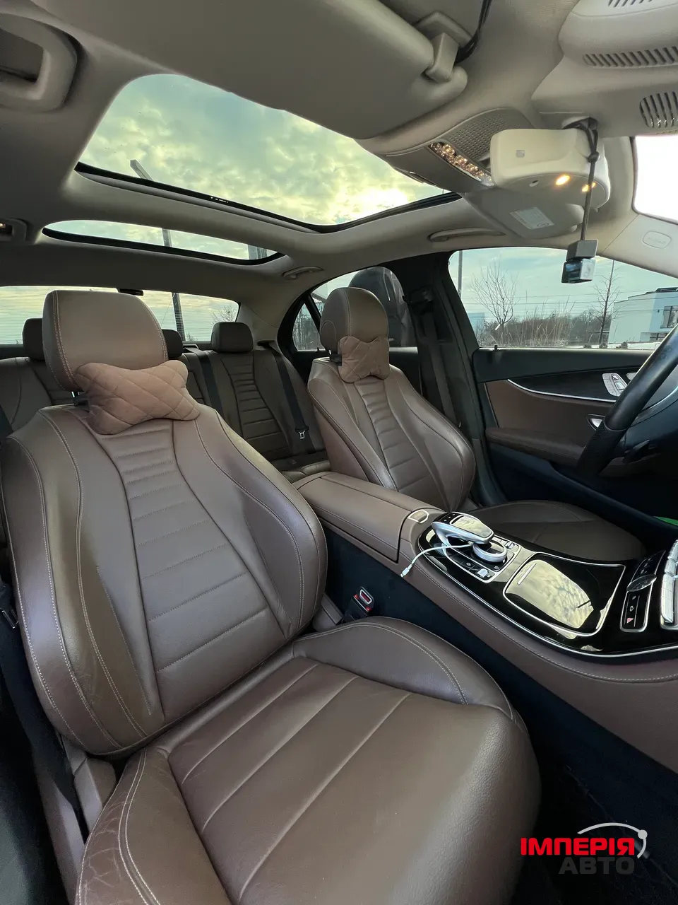 Mercedes-Benz E-Класс - фото 24