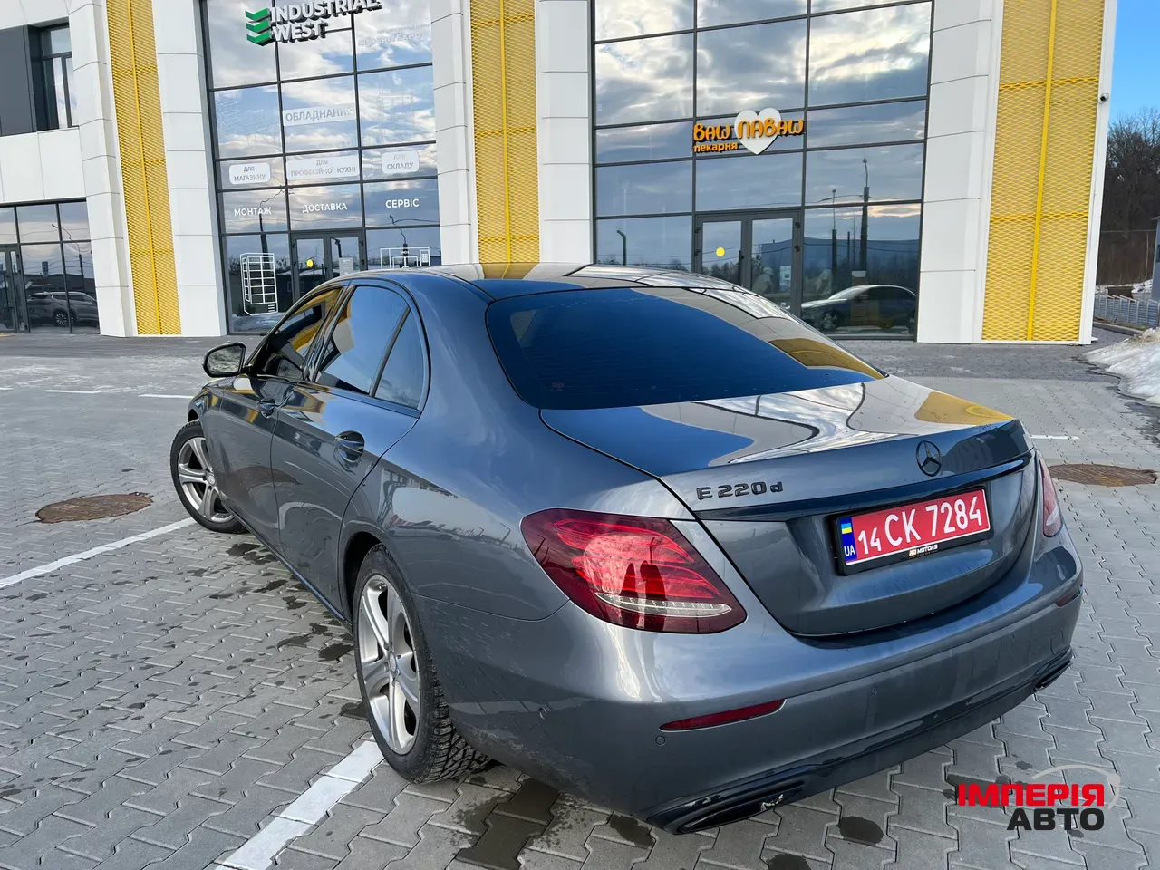 Mercedes-Benz E-Класс - фото 8