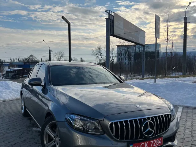 Mercedes-Benz E-Класс - фото 1