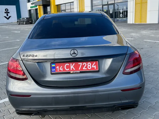 Mercedes-Benz E-Класс - фото 5