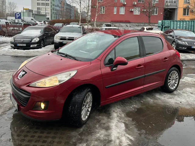 Peugeot 207 - фото 1