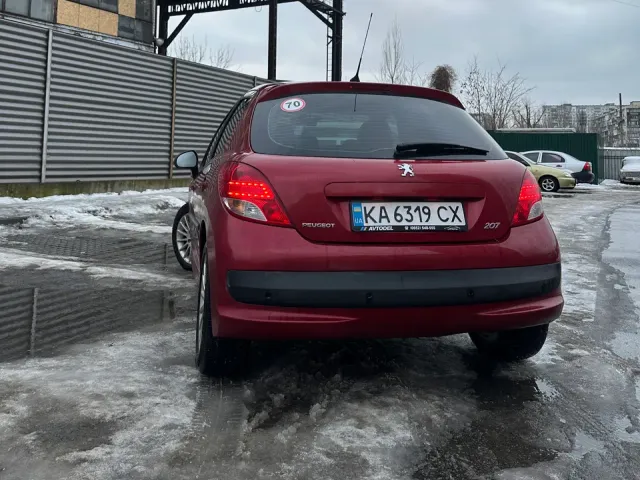 Peugeot 207 - фото 2