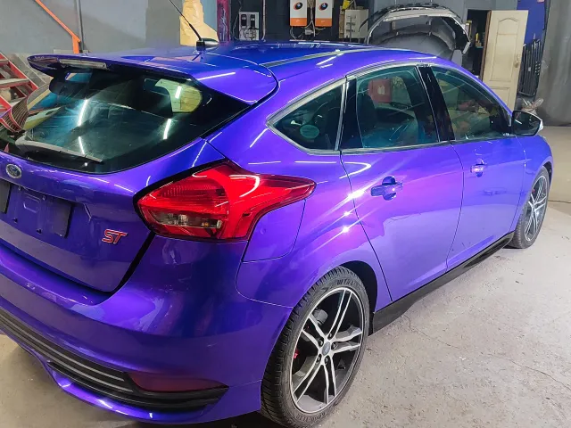 Ford Focus ST - фото 3