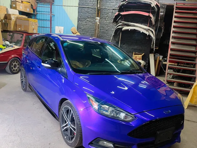 Ford Focus ST - фото 2