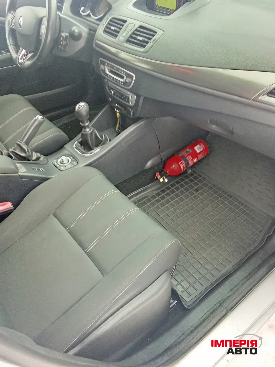 Renault Megane - фото 10