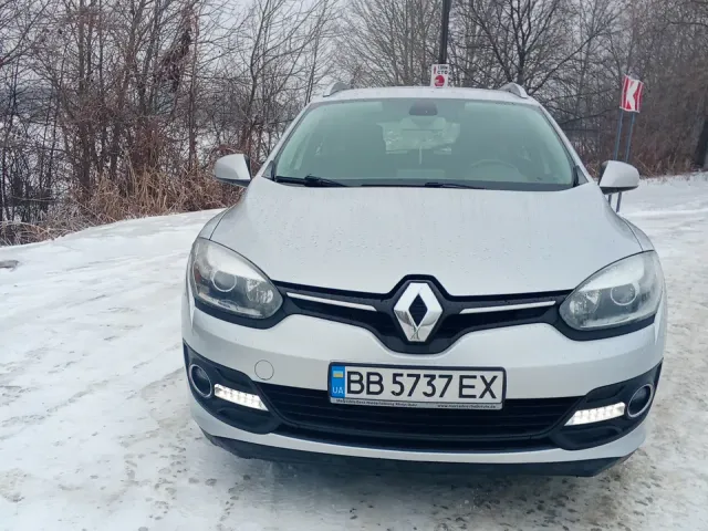 Renault Megane - фото 2