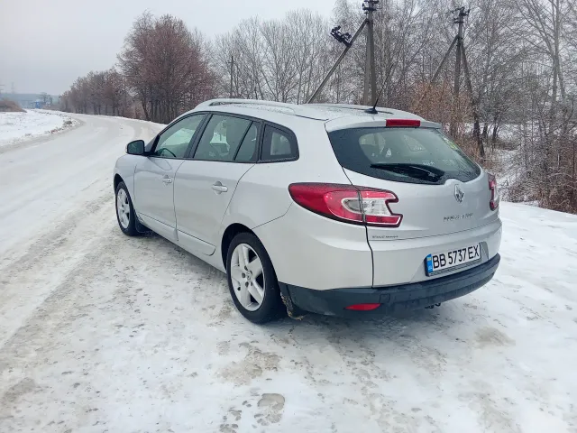 Renault Megane - фото 5