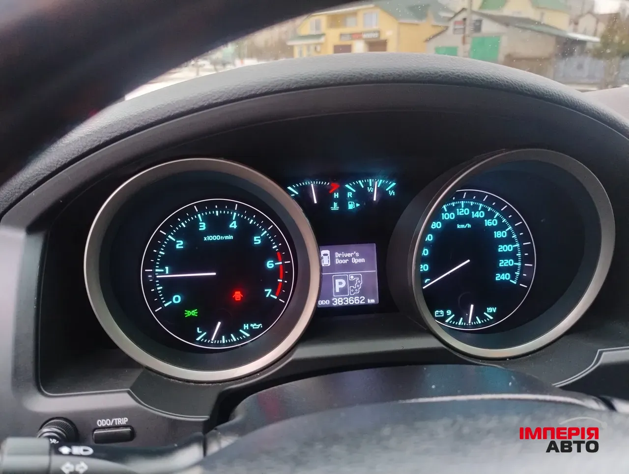 Toyota Land Cruiser - фото 2