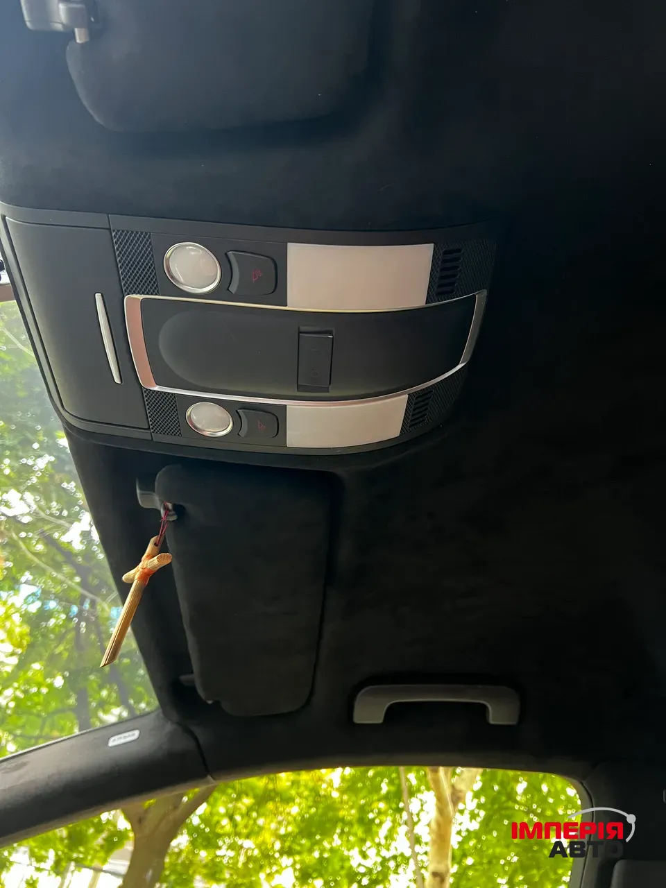 Audi Q7 - фото 25