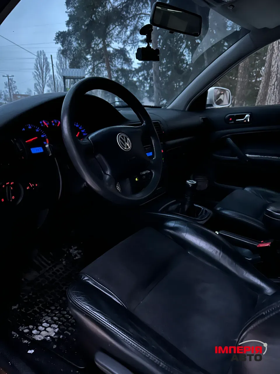 Volkswagen Passat - фото 2