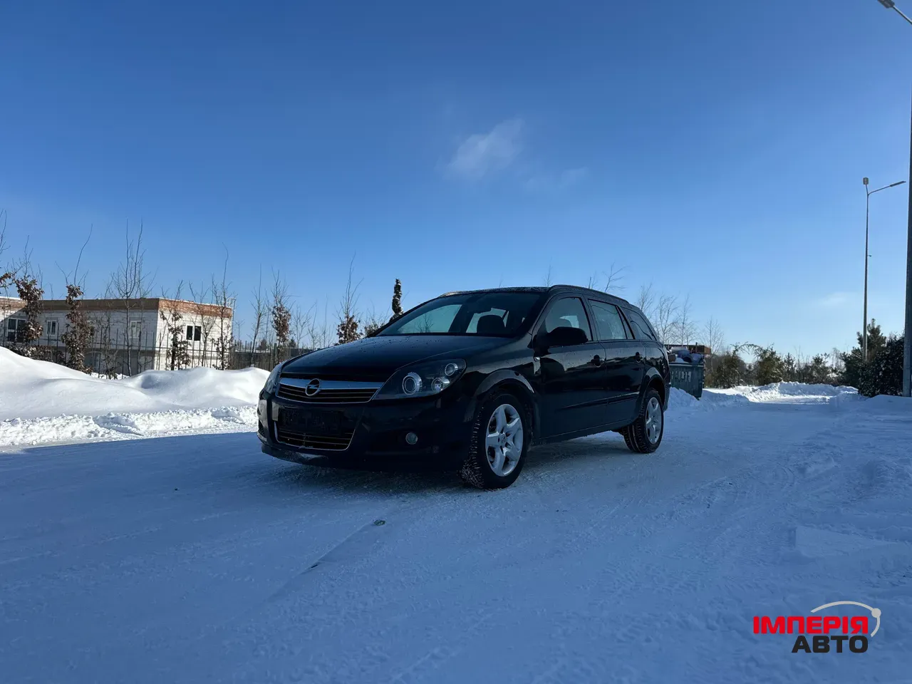 Opel Astra - фото 1