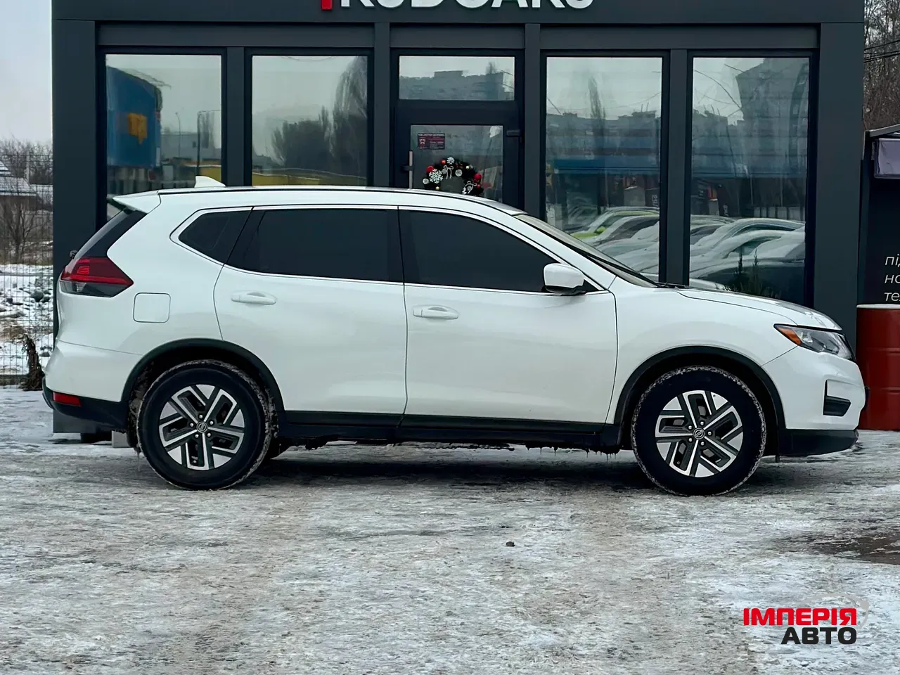 Nissan Rogue - фото 5