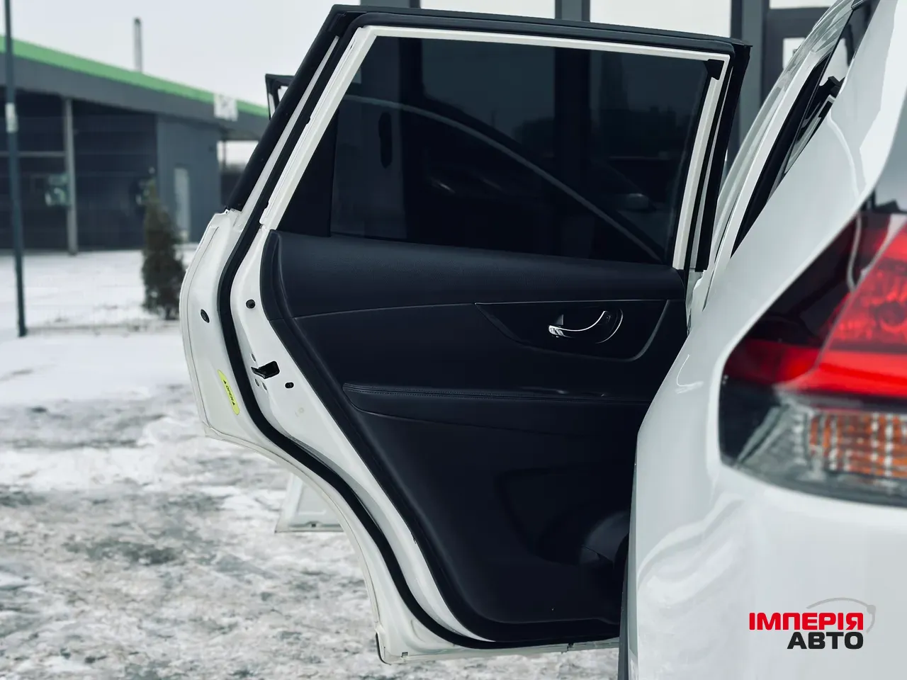 Nissan Rogue - фото 11