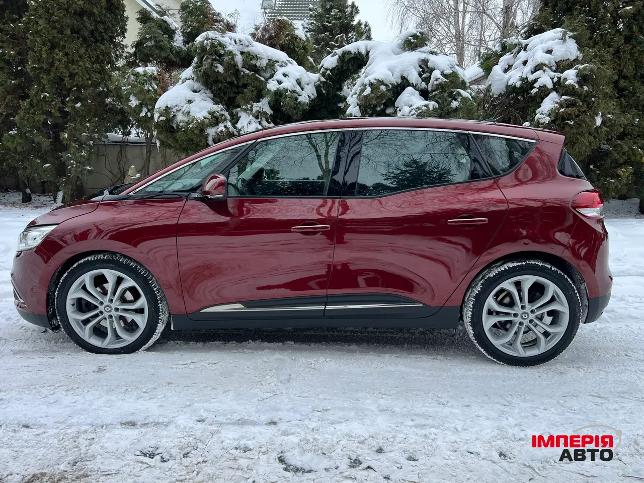 Renault Scenic - фото 6