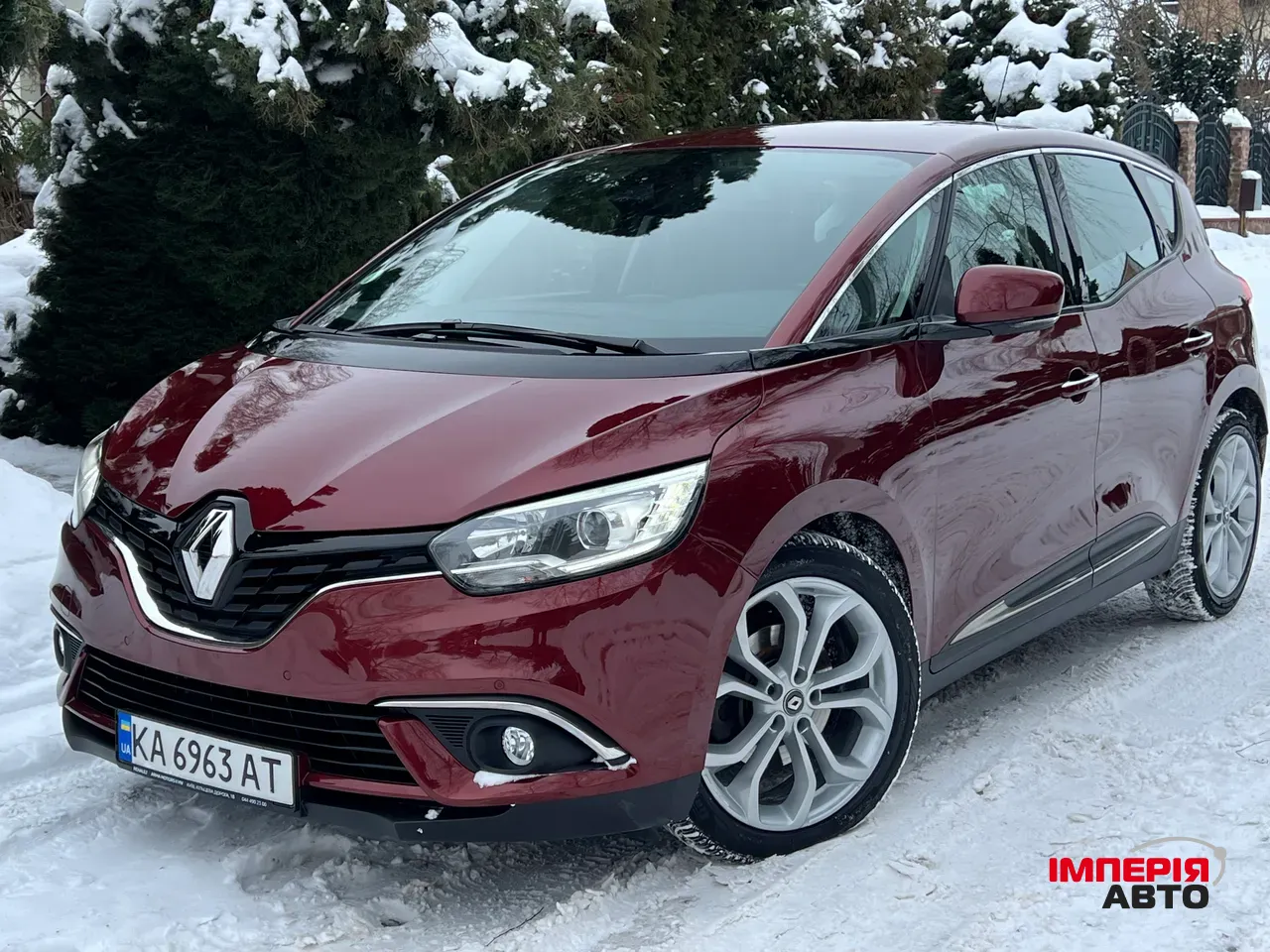 Renault Scenic - фото 7