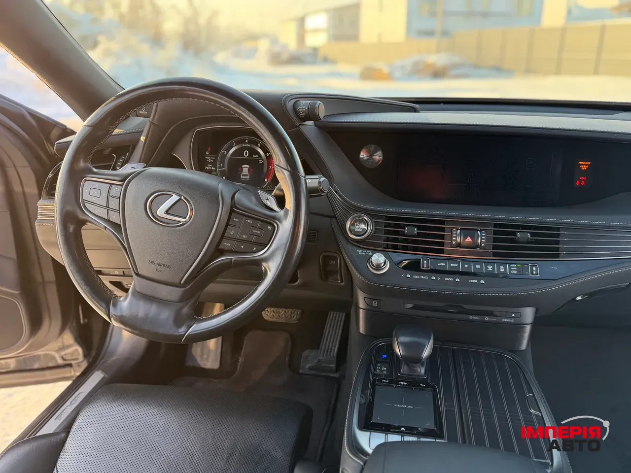 Lexus LS - фото 18