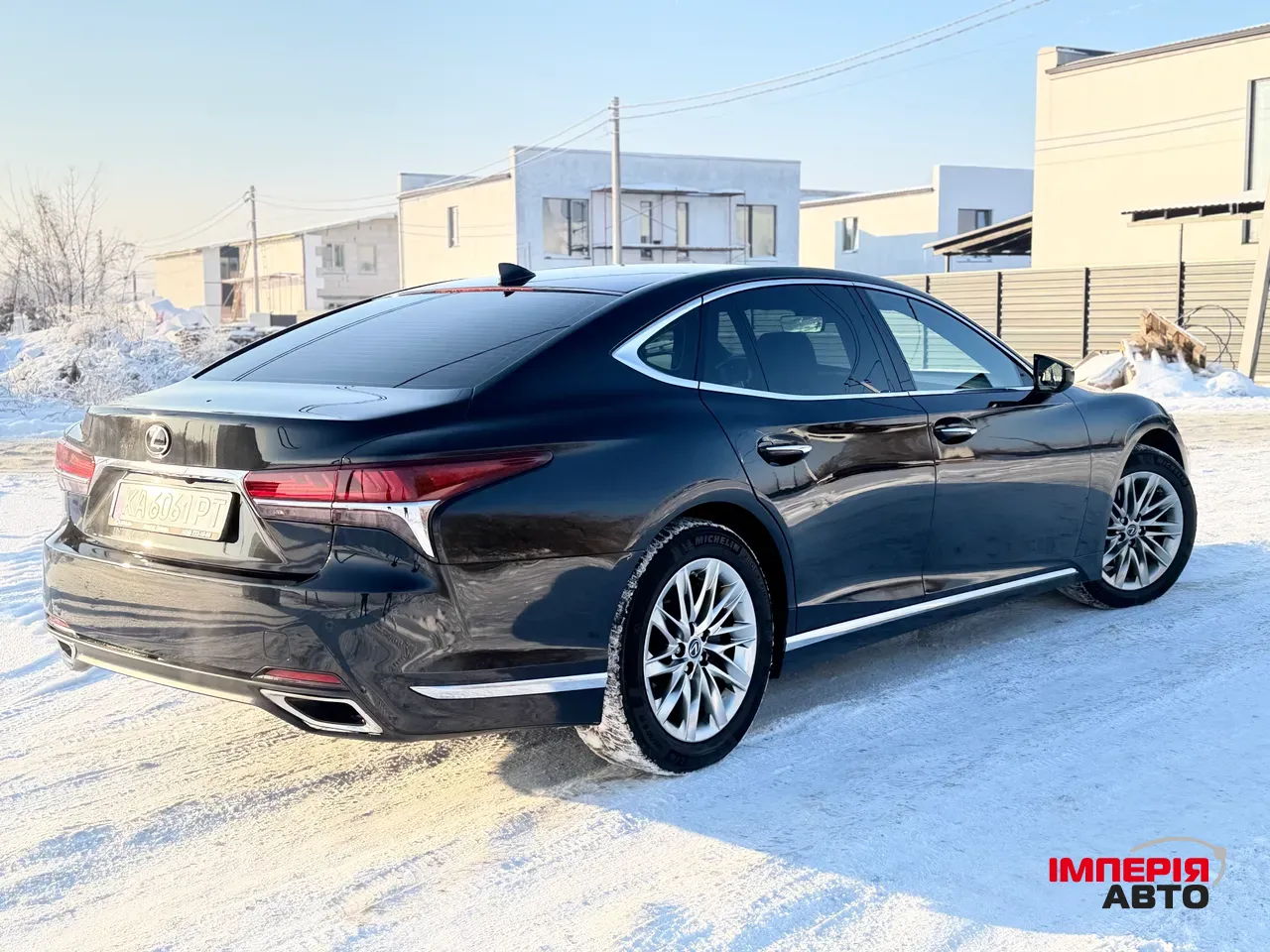 Lexus LS - фото 7