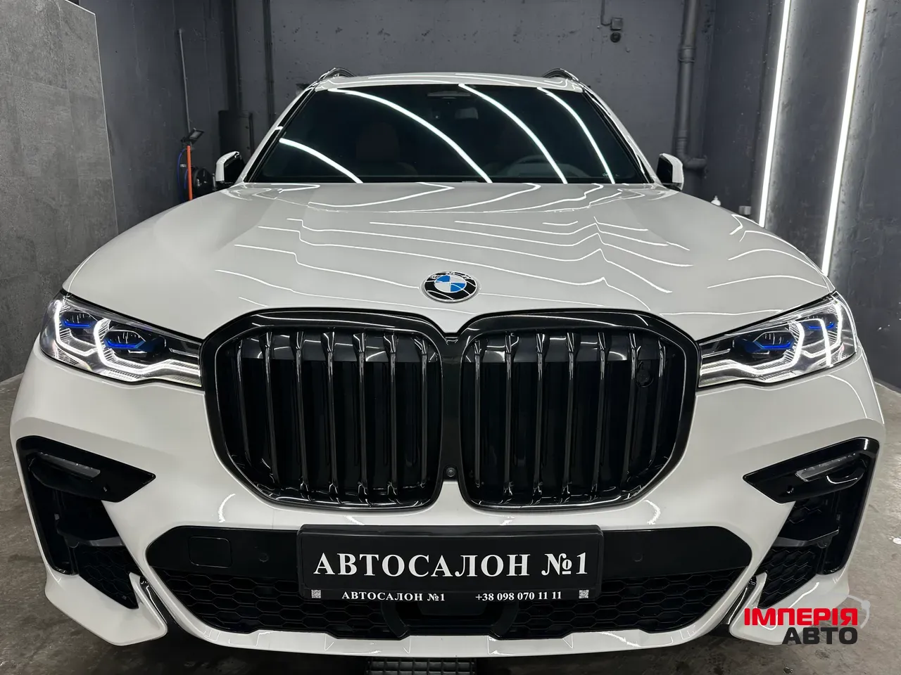 BMW X7 - фото 17