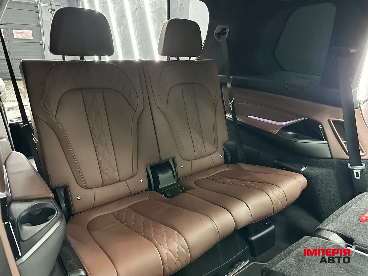 BMW X7 - фото 28