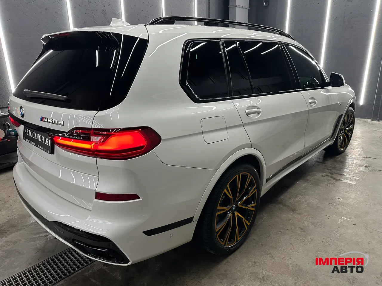 BMW X7 - фото 13