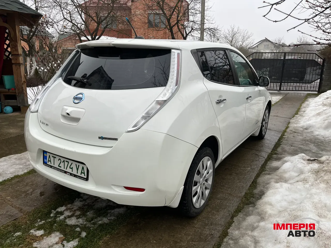 Nissan Leaf - фото 4