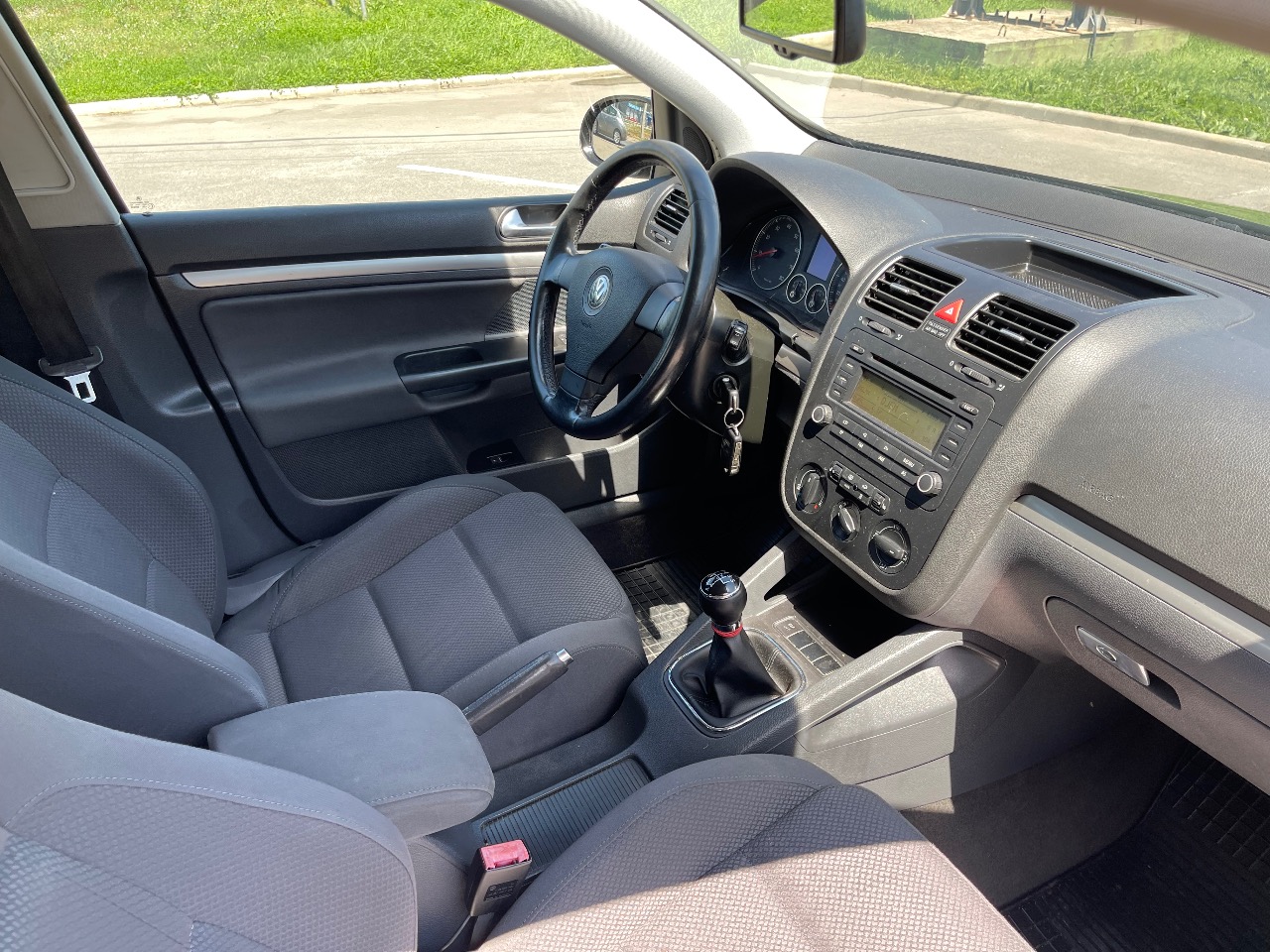 Volkswagen Golf - фото 3