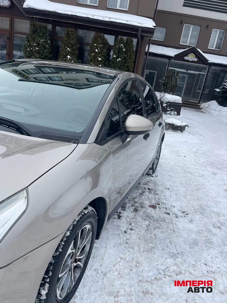 Citroen C4 - фото 8