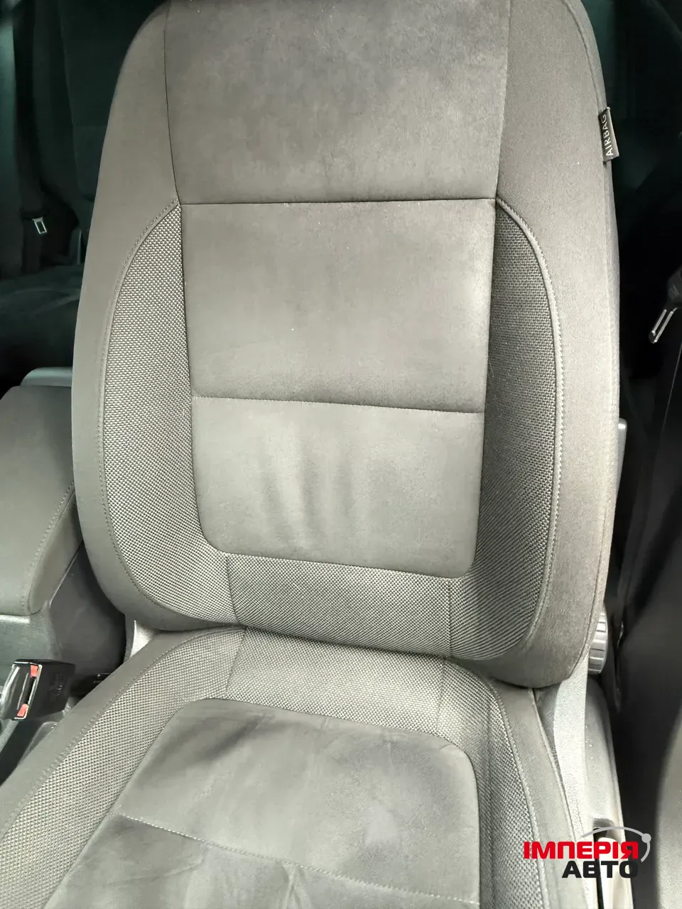 Volkswagen Tiguan - фото 11